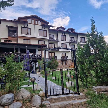 Семеен Хотел Света Марина Dobrinishte Exterior foto